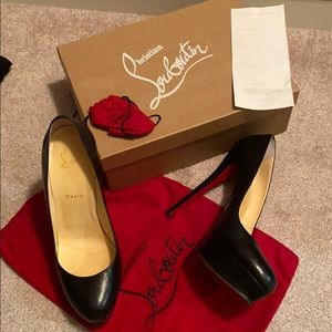 Christian Louboutin Bianca 140 Black Leather 39.5